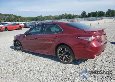 2018 Toyota Camry L z USA, uszkodzony, nr VIN 4T1B11HK2JU514133